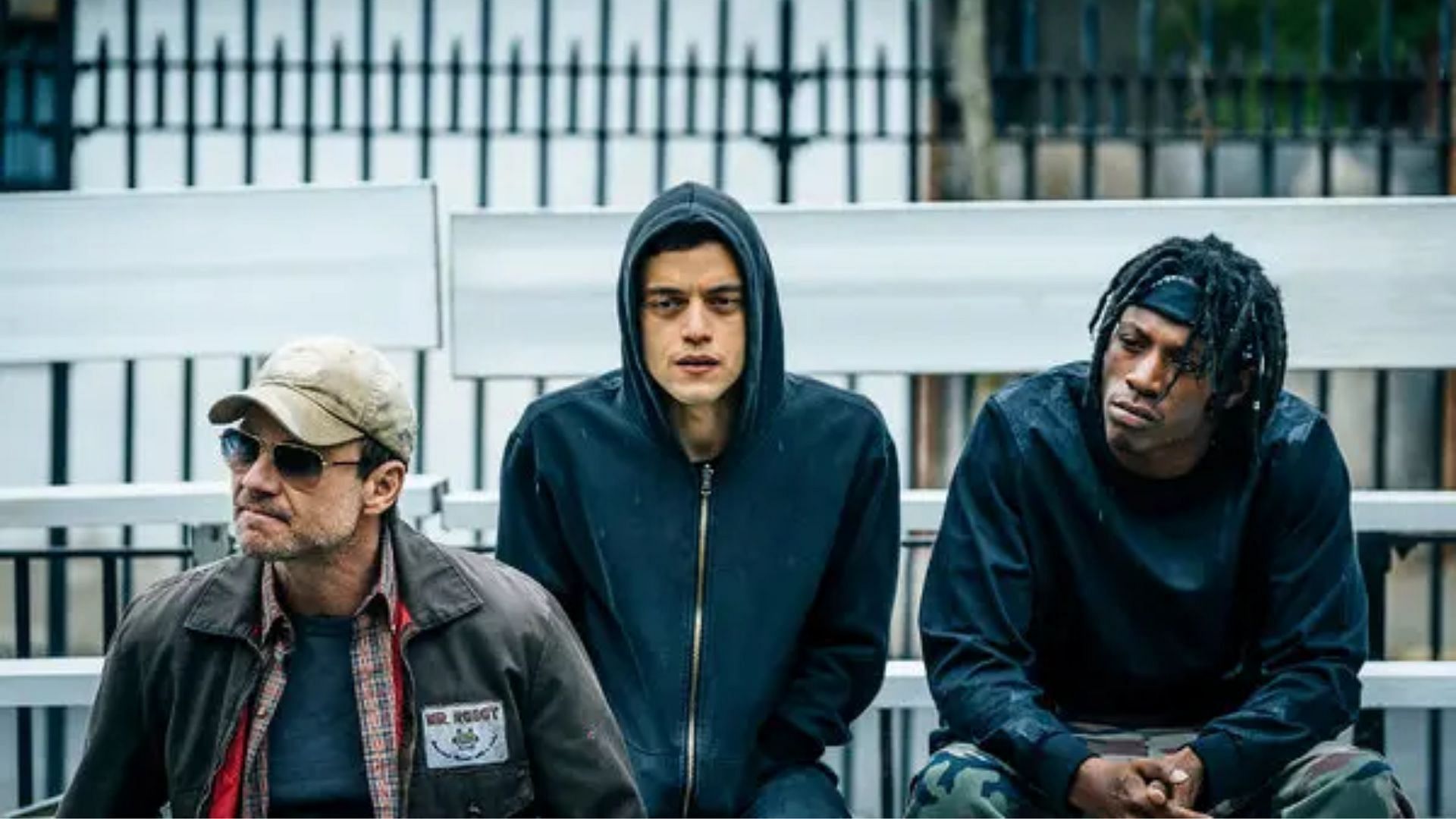 Still from Mr. Robot Season 2 (Image via USA Network)